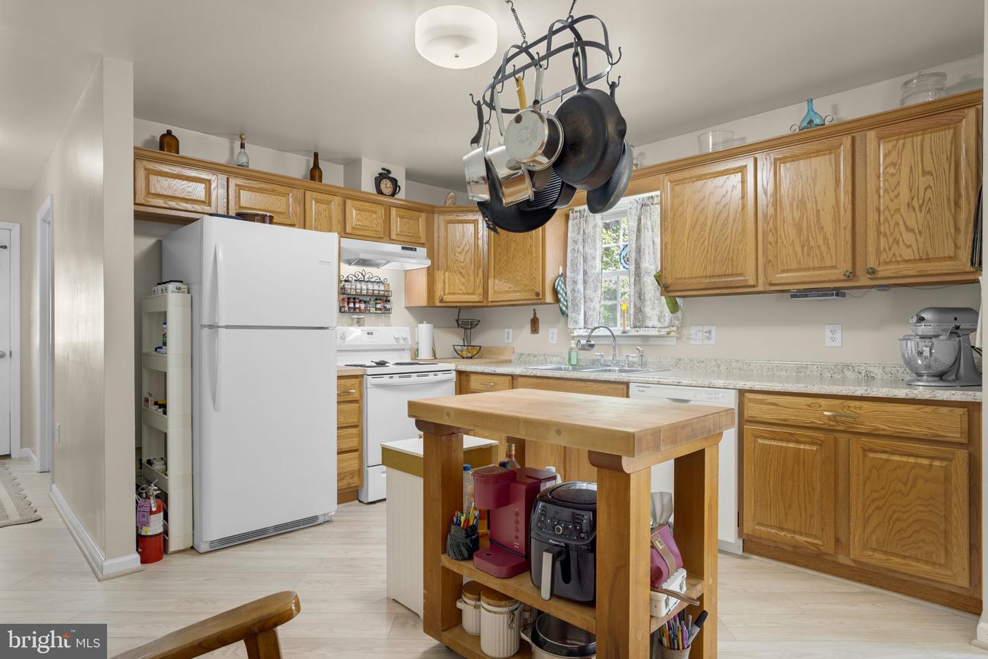 2521 JOLLY RODGER DR, GREENBACKVILLE, Virginia 23356, 3 Bedrooms Bedrooms, ,2 BathroomsBathrooms,Residential,For sale,2521 JOLLY RODGER DR,VAAC2002510 MLS # VAAC2002510