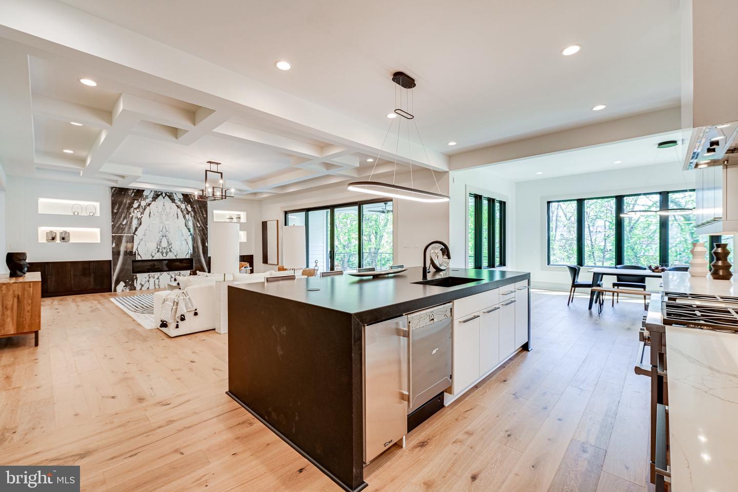 6634 BRAWNER ST, MCLEAN, Virginia 22101, 7 Bedrooms Bedrooms, ,6 BathroomsBathrooms,Residential,For sale,6634 BRAWNER ST,VAFX2284732 MLS # VAFX2284732