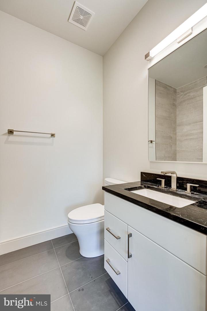 6634 BRAWNER ST, MCLEAN, Virginia 22101, 7 Bedrooms Bedrooms, ,6 BathroomsBathrooms,Residential,For sale,6634 BRAWNER ST,VAFX2284732 MLS # VAFX2284732