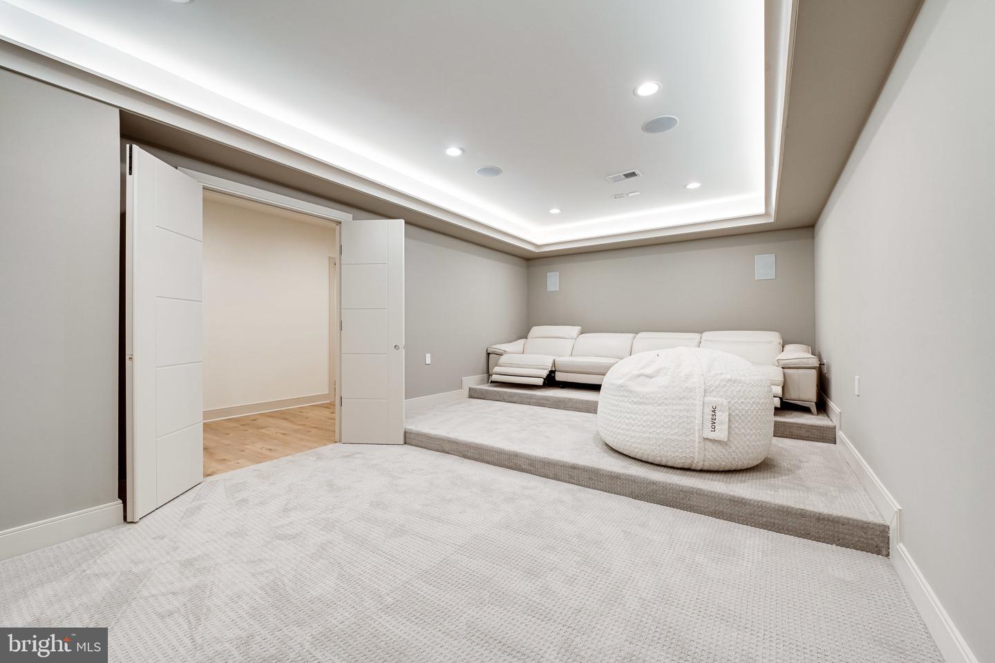 6634 BRAWNER ST, MCLEAN, Virginia 22101, 7 Bedrooms Bedrooms, ,6 BathroomsBathrooms,Residential,For sale,6634 BRAWNER ST,VAFX2284732 MLS # VAFX2284732