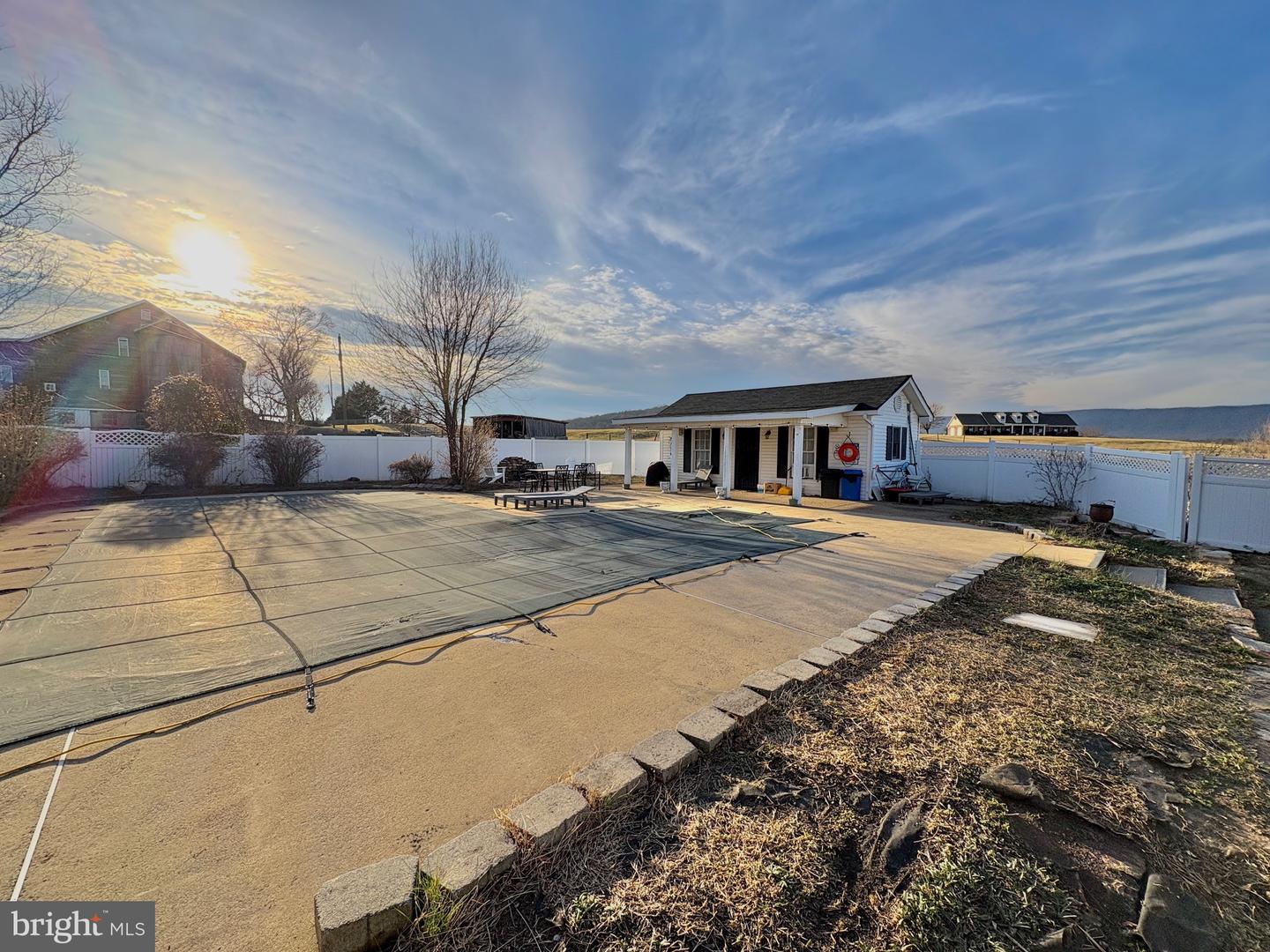 28427 OLD VALLEY PIKE, TOMS BROOK, Virginia 22660, 2 Bedrooms Bedrooms, ,2 BathroomsBathrooms,Residential,For sale,28427 OLD VALLEY PIKE,VASH2013318 MLS # VASH2013318