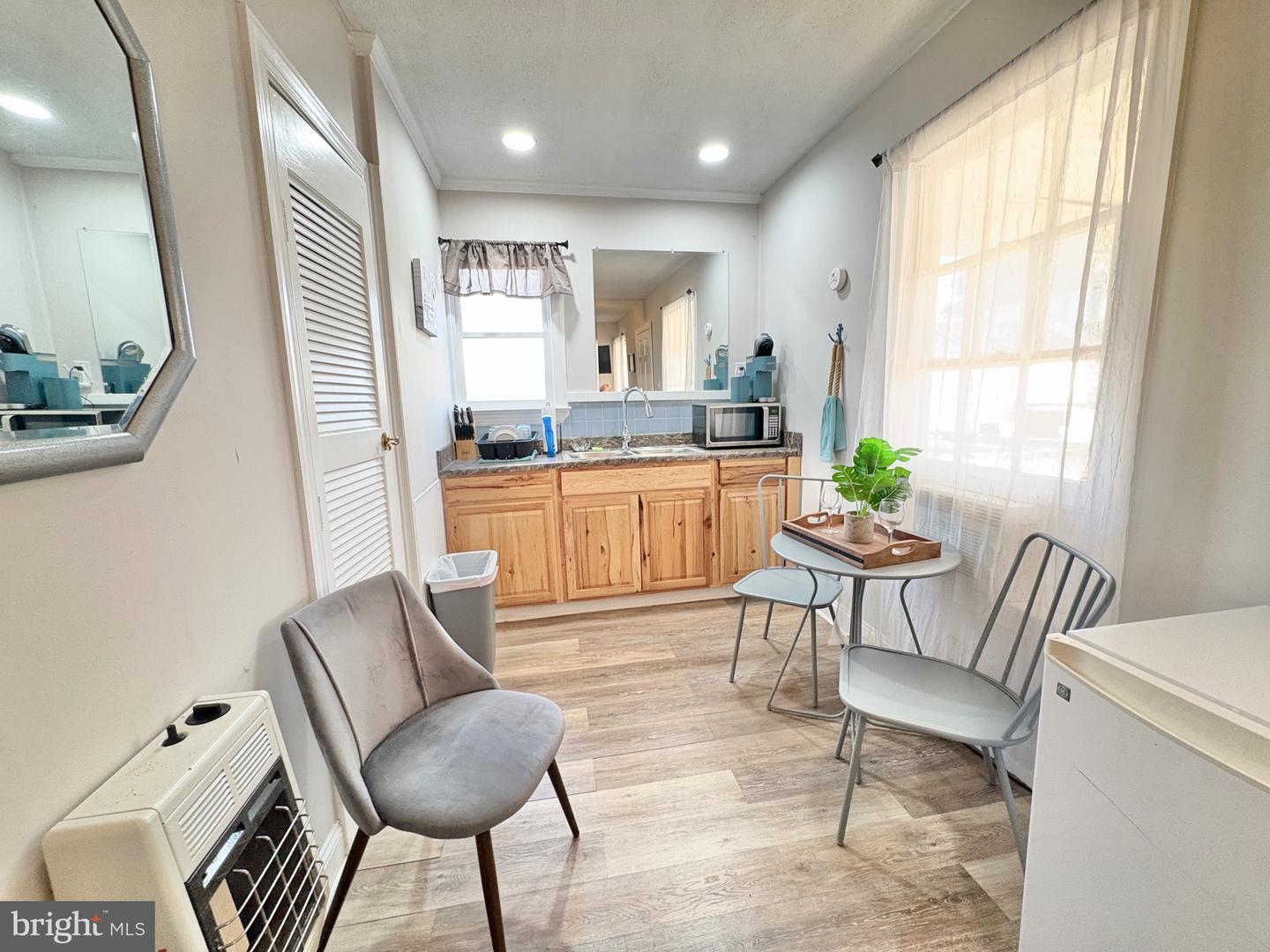 28427 OLD VALLEY PIKE, TOMS BROOK, Virginia 22660, 2 Bedrooms Bedrooms, ,2 BathroomsBathrooms,Residential,For sale,28427 OLD VALLEY PIKE,VASH2013318 MLS # VASH2013318