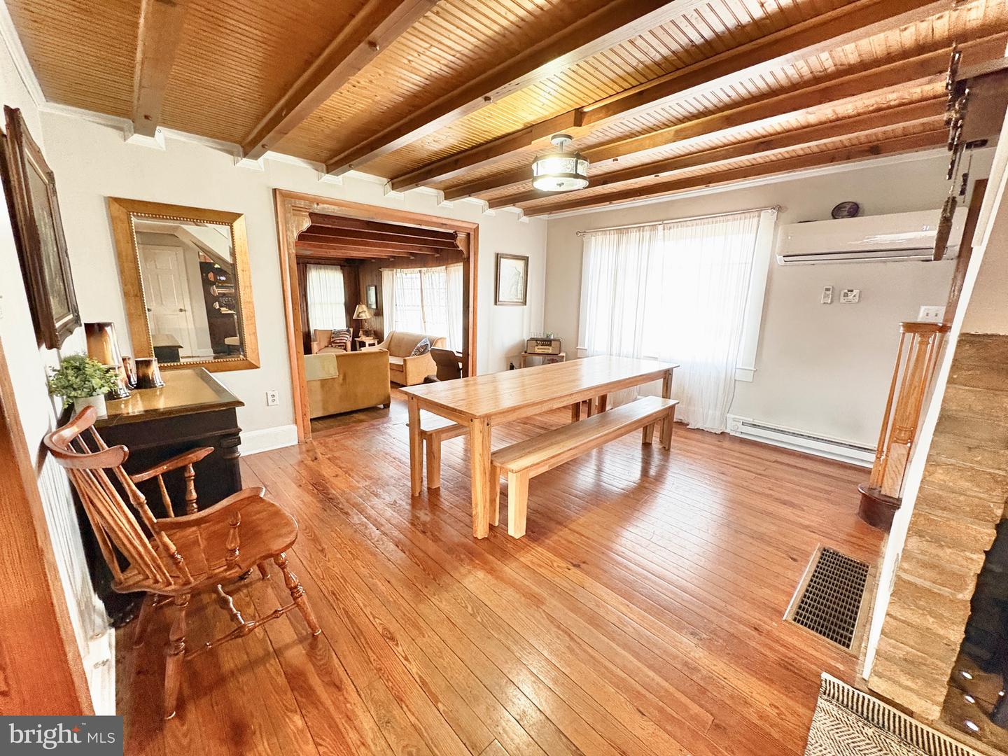 28427 OLD VALLEY PIKE, TOMS BROOK, Virginia 22660, 2 Bedrooms Bedrooms, ,2 BathroomsBathrooms,Residential,For sale,28427 OLD VALLEY PIKE,VASH2013318 MLS # VASH2013318