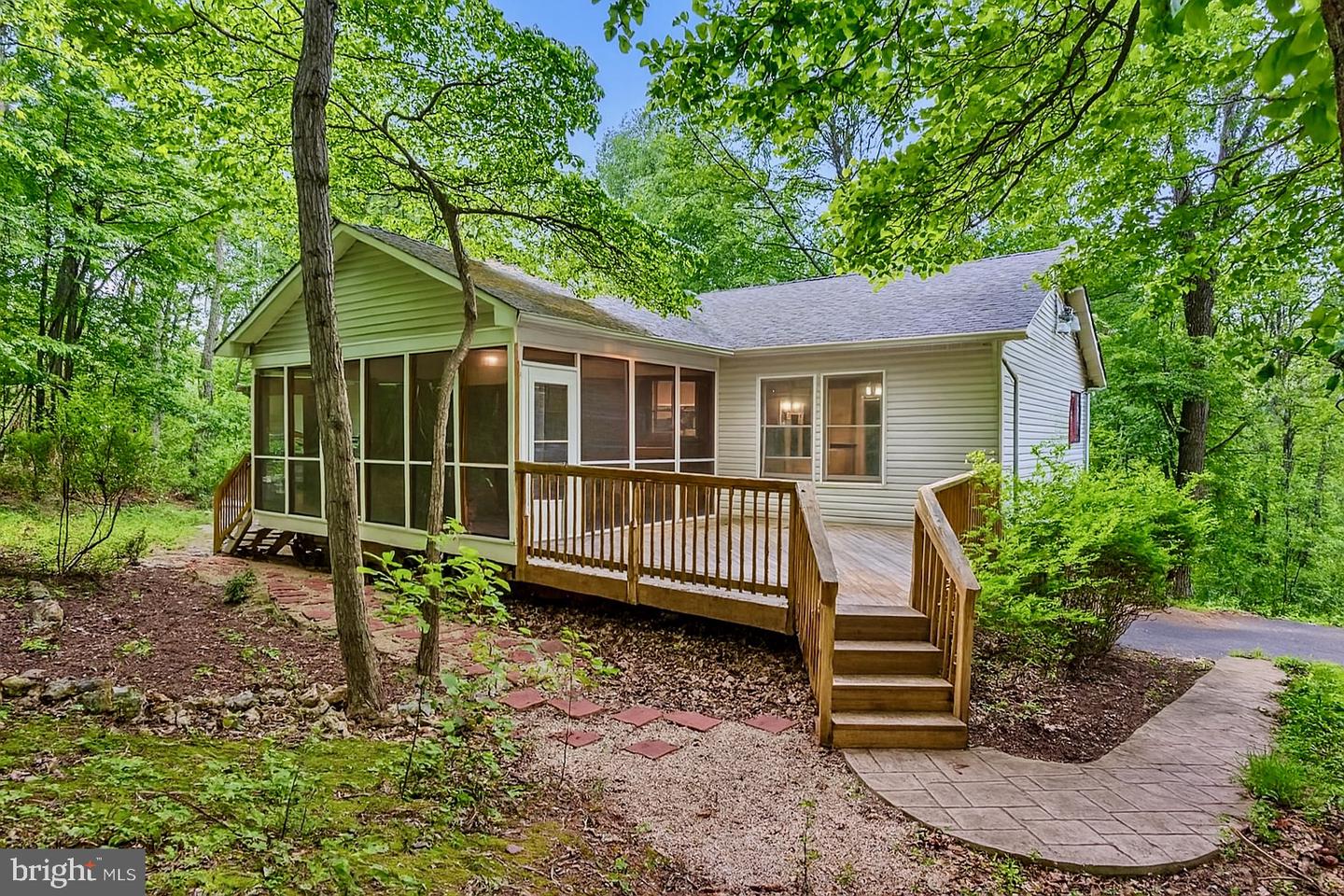 1420 FISHEL RD, WINCHESTER, Virginia 22602, 3 Bedrooms Bedrooms, ,2 BathroomsBathrooms,Residential,For sale,1420 FISHEL RD,VAFV2038746 MLS # VAFV2038746