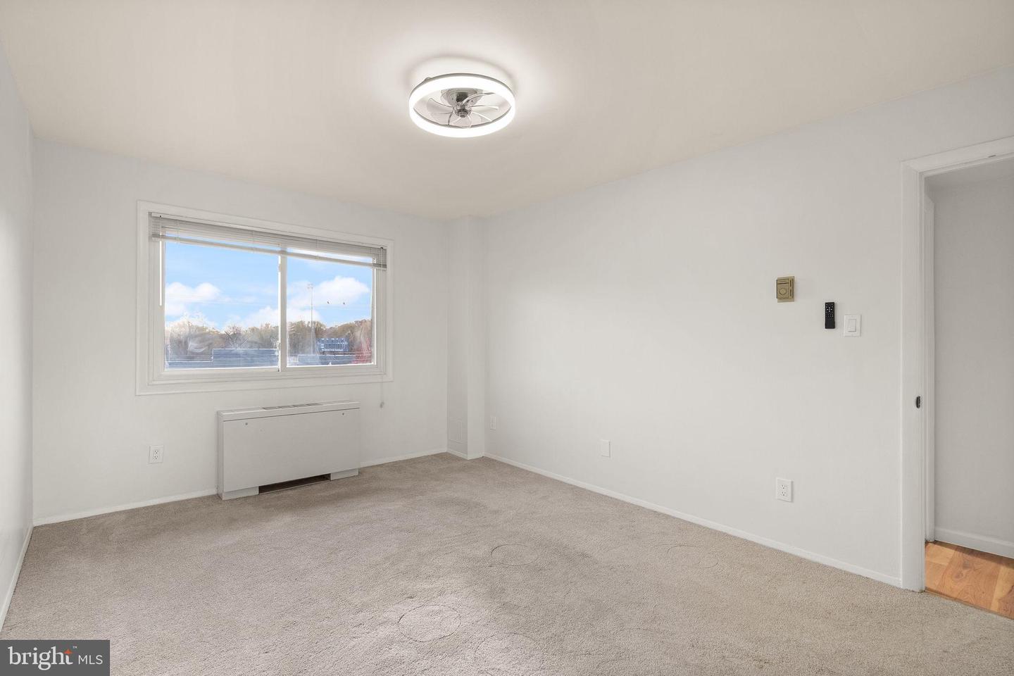 1525 S GEORGE MASON DR #21, ARLINGTON, Virginia 22204, 2 Bedrooms Bedrooms, ,1 BathroomBathrooms,Residential,For sale,1525 S GEORGE MASON DR #21,VAAR2067436 MLS # VAAR2067436