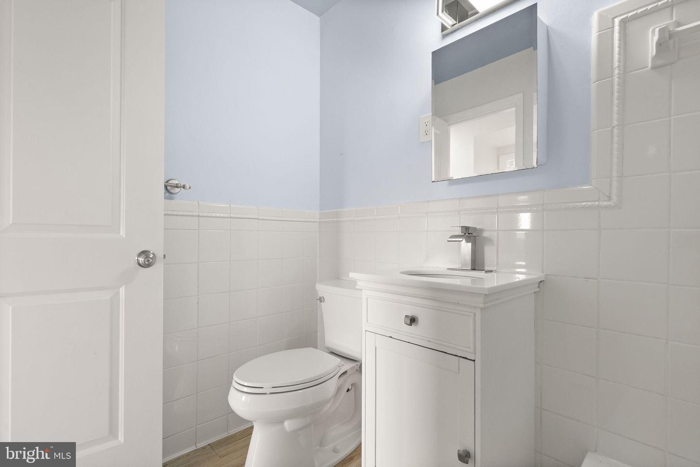 1525 S GEORGE MASON DR #21, ARLINGTON, Virginia 22204, 2 Bedrooms Bedrooms, ,1 BathroomBathrooms,Residential,For sale,1525 S GEORGE MASON DR #21,VAAR2067436 MLS # VAAR2067436