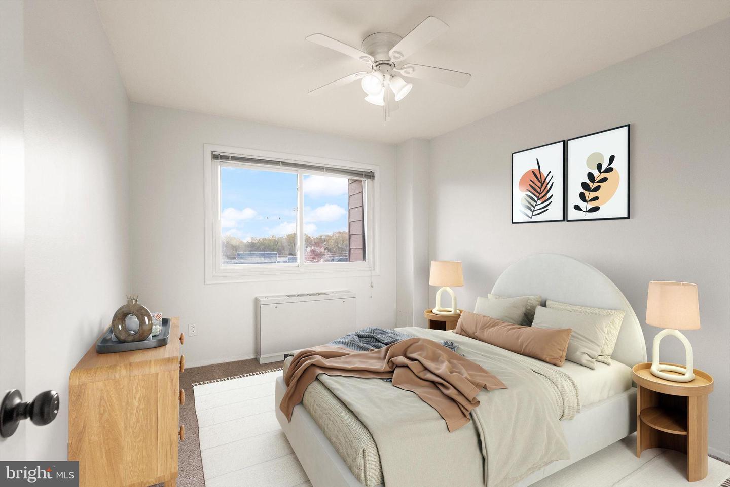 1525 S GEORGE MASON DR #21, ARLINGTON, Virginia 22204, 2 Bedrooms Bedrooms, ,1 BathroomBathrooms,Residential,For sale,1525 S GEORGE MASON DR #21,VAAR2067436 MLS # VAAR2067436