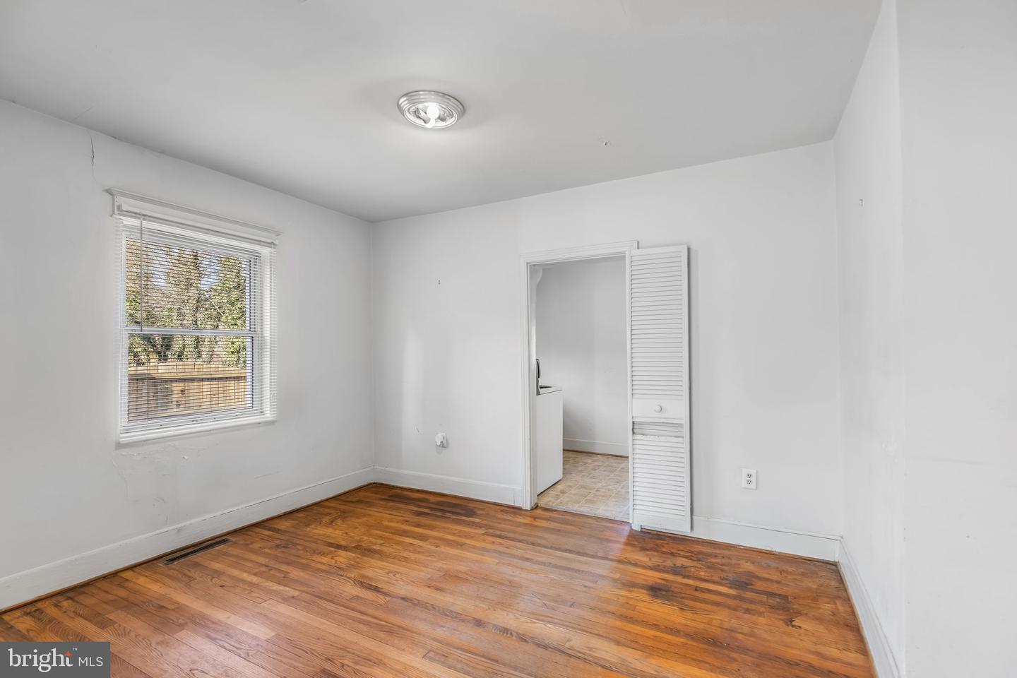 119 DAVIS CT, BOWLING GREEN, Virginia 22427, 2 Bedrooms Bedrooms, ,1 BathroomBathrooms,Residential,For sale,119 DAVIS CT,VACV2009368 MLS # VACV2009368 119 DAVIS CT, BOWLING GREEN, Virginia 22427, 2 Bedrooms Bedrooms, ,1 BathroomBathrooms,Residential,For sale,119 DAVIS CT,VACV2009368 MLS # VACV2009368