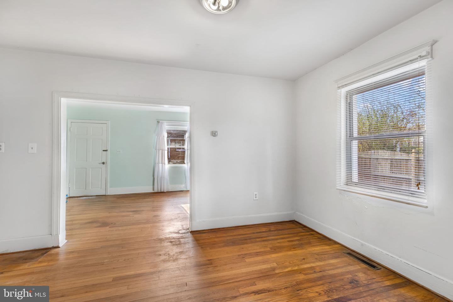 119 DAVIS CT, BOWLING GREEN, Virginia 22427, 2 Bedrooms Bedrooms, ,1 BathroomBathrooms,Residential,For sale,119 DAVIS CT,VACV2009368 MLS # VACV2009368 119 DAVIS CT, BOWLING GREEN, Virginia 22427, 2 Bedrooms Bedrooms, ,1 BathroomBathrooms,Residential,For sale,119 DAVIS CT,VACV2009368 MLS # VACV2009368