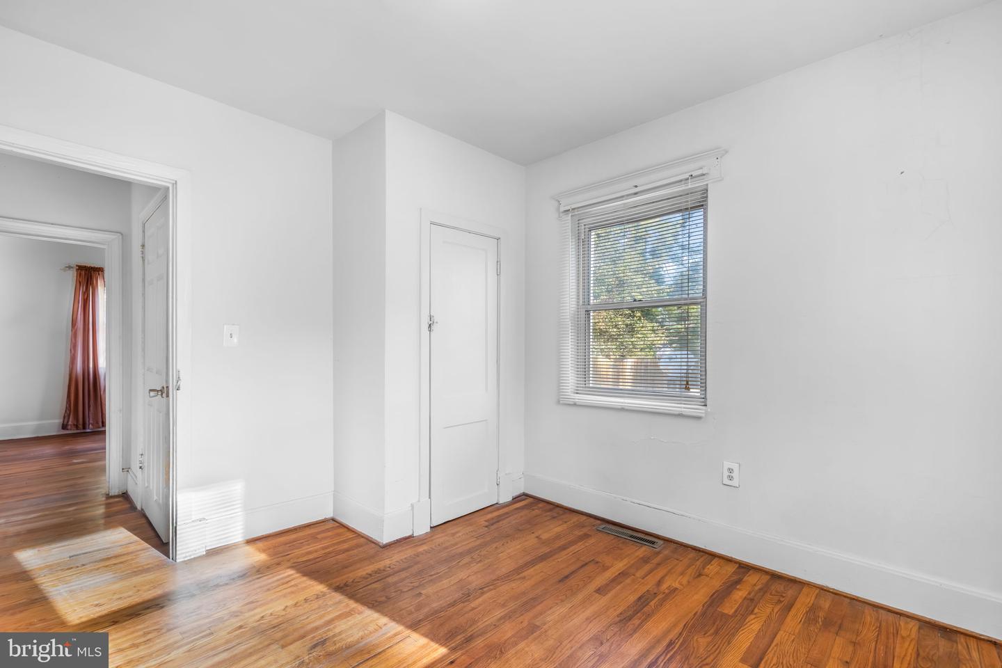 119 DAVIS CT, BOWLING GREEN, Virginia 22427, 2 Bedrooms Bedrooms, ,1 BathroomBathrooms,Residential,For sale,119 DAVIS CT,VACV2009368 MLS # VACV2009368 119 DAVIS CT, BOWLING GREEN, Virginia 22427, 2 Bedrooms Bedrooms, ,1 BathroomBathrooms,Residential,For sale,119 DAVIS CT,VACV2009368 MLS # VACV2009368