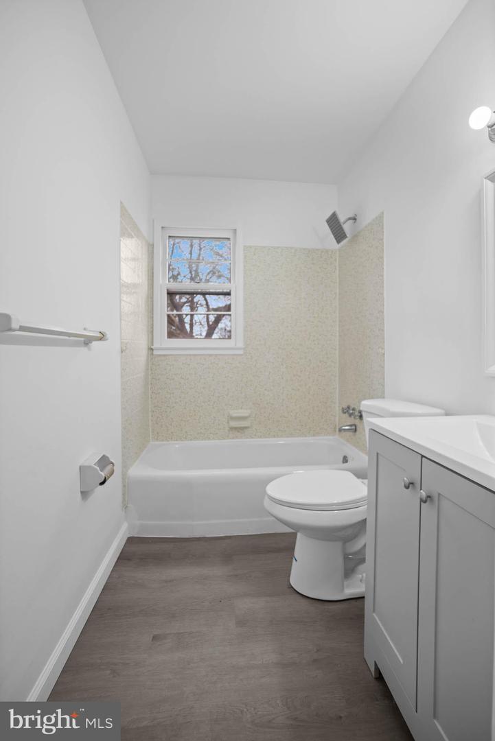 7817 APPOMATTOX AVE, MANASSAS, Virginia 20111, 3 Bedrooms Bedrooms, ,1 BathroomBathrooms,Residential,For sale,7817 APPOMATTOX AVE,VAPW2110102 MLS # VAPW2110102