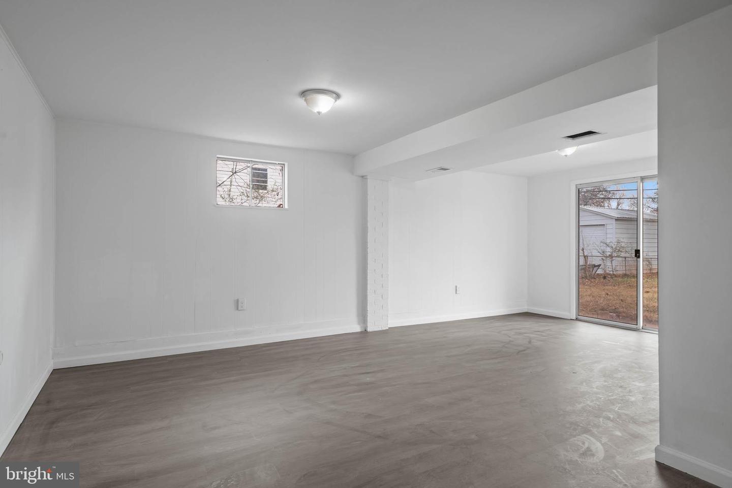 7817 APPOMATTOX AVE, MANASSAS, Virginia 20111, 3 Bedrooms Bedrooms, ,1 BathroomBathrooms,Residential,For sale,7817 APPOMATTOX AVE,VAPW2110102 MLS # VAPW2110102