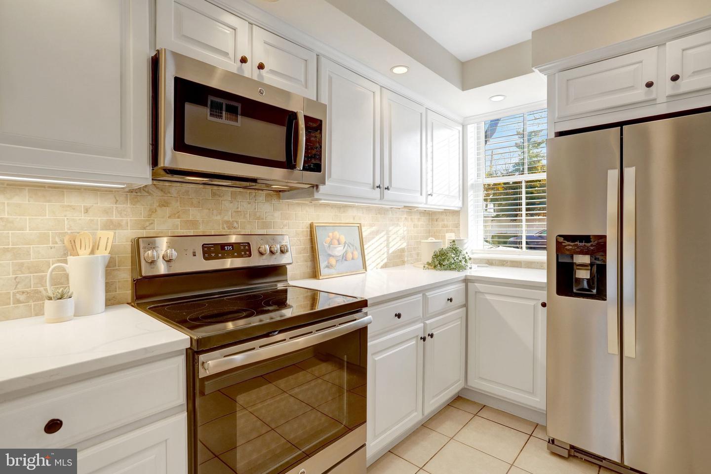 306 N ALFRED ST, ALEXANDRIA, Virginia 22314, 3 Bedrooms Bedrooms, 8 Rooms Rooms,2 BathroomsBathrooms,Residential,For sale,306 N ALFRED ST,VAAX2052950 MLS # VAAX2052950