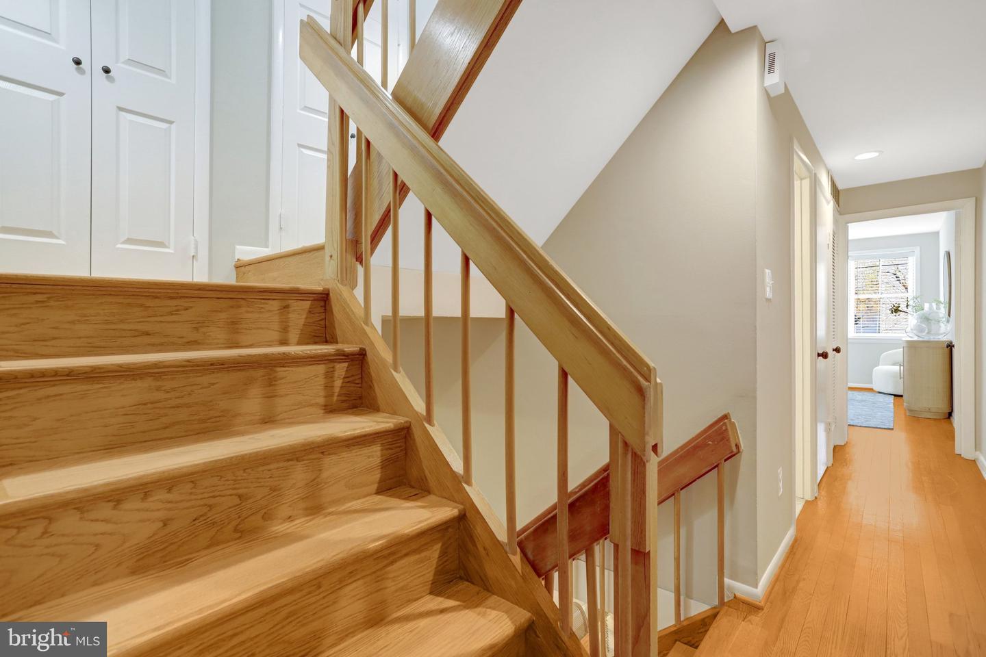 306 N ALFRED ST, ALEXANDRIA, Virginia 22314, 3 Bedrooms Bedrooms, 8 Rooms Rooms,2 BathroomsBathrooms,Residential,For sale,306 N ALFRED ST,VAAX2052950 MLS # VAAX2052950