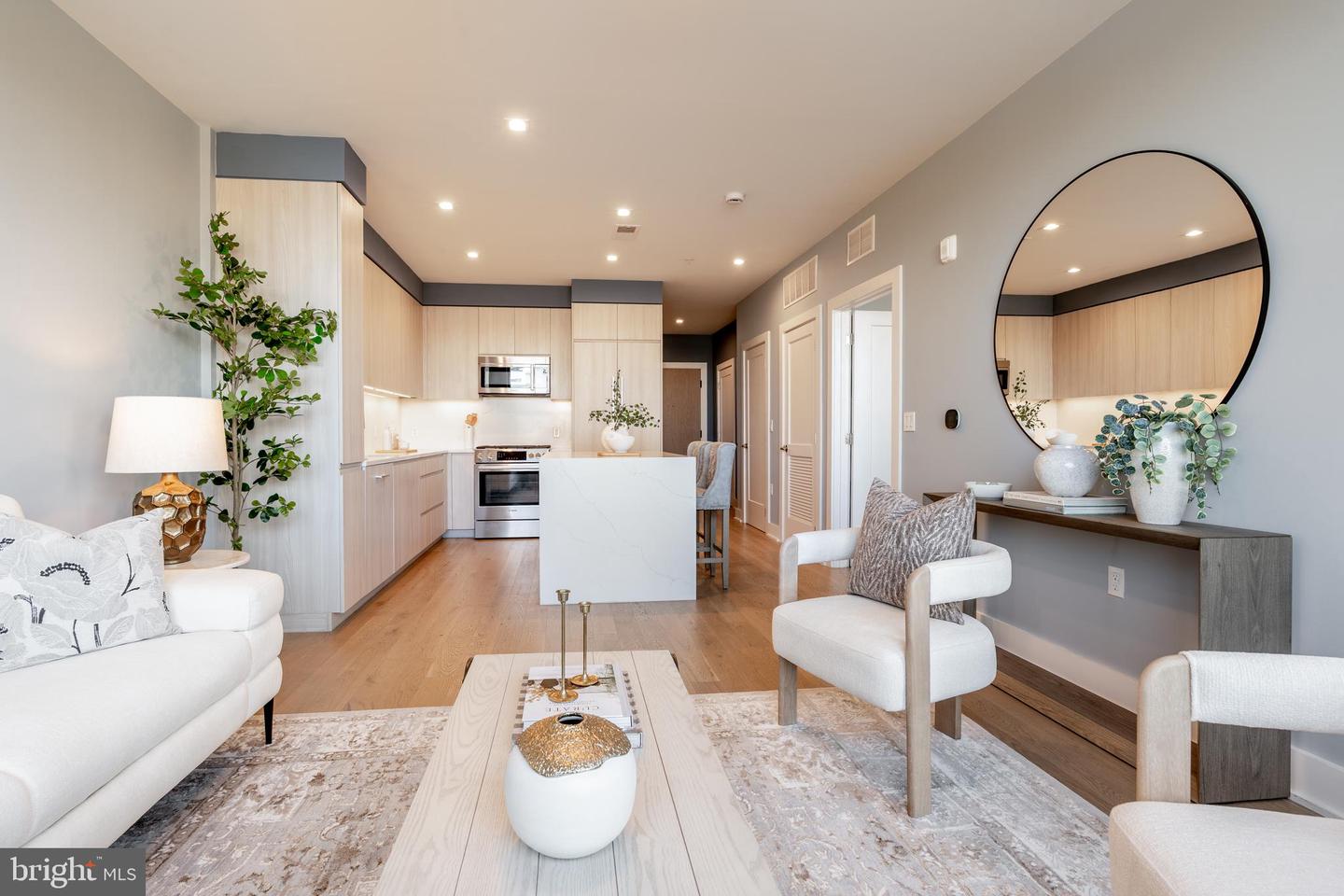 737 SWANN AVE #406, ALEXANDRIA, Virginia 22301, 1 Bedroom Bedrooms, ,1 BathroomBathrooms,Residential,For sale,737 SWANN AVE #406,VAAX2052956 MLS # VAAX2052956