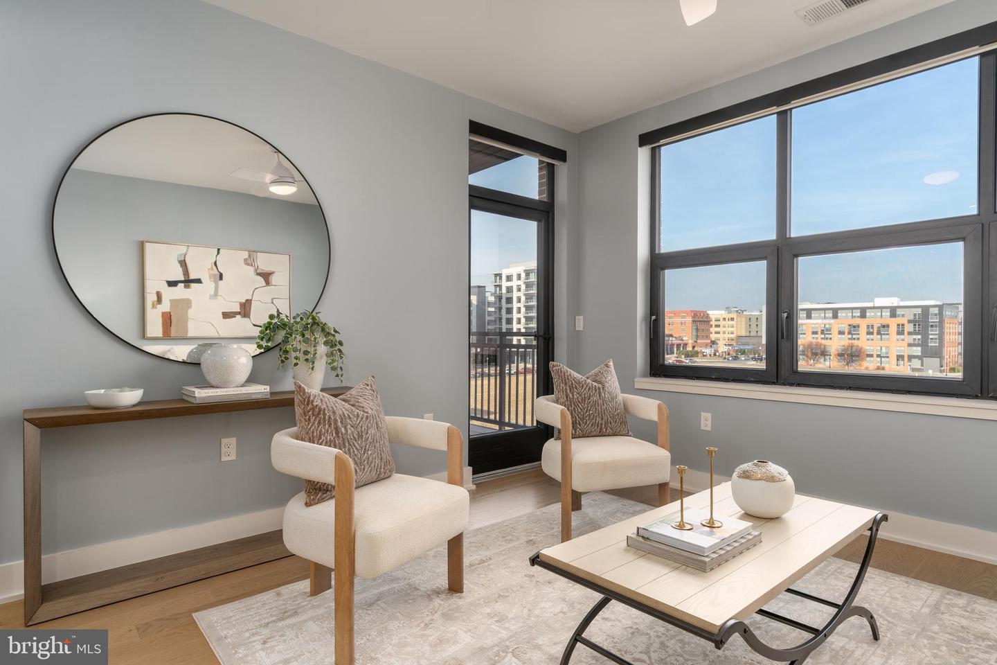 737 SWANN AVE #406, ALEXANDRIA, Virginia 22301, 1 Bedroom Bedrooms, ,1 BathroomBathrooms,Residential,For sale,737 SWANN AVE #406,VAAX2052956 MLS # VAAX2052956