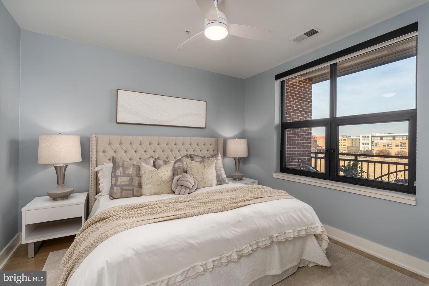 737 SWANN AVE #406, ALEXANDRIA, Virginia 22301, 1 Bedroom Bedrooms, ,1 BathroomBathrooms,Residential,For sale,737 SWANN AVE #406,VAAX2052956 MLS # VAAX2052956