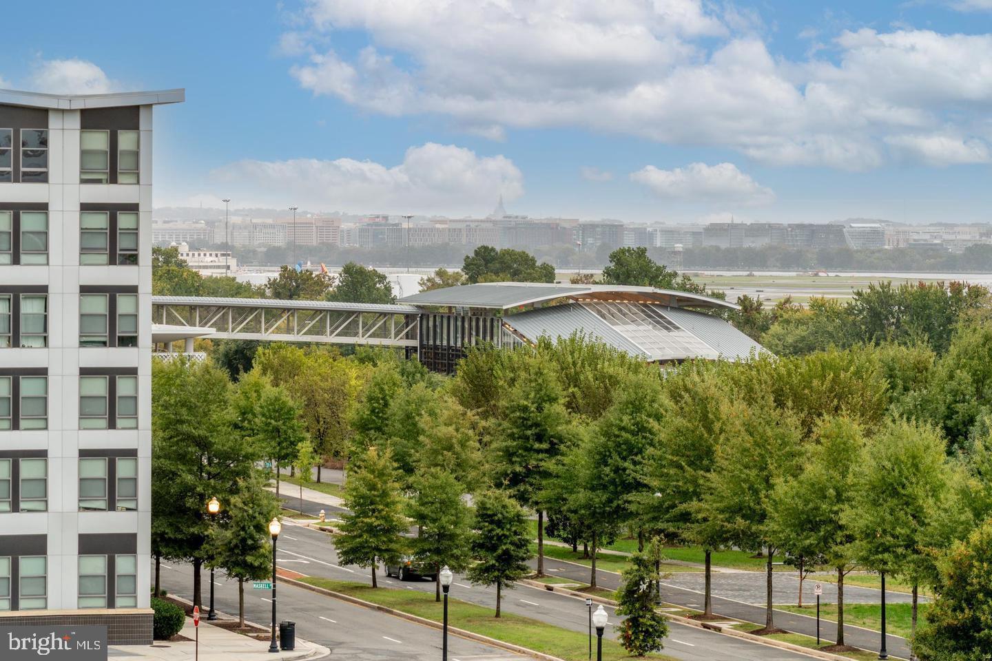 737 SWANN AVE #406, ALEXANDRIA, Virginia 22301, 1 Bedroom Bedrooms, ,1 BathroomBathrooms,Residential,For sale,737 SWANN AVE #406,VAAX2052956 MLS # VAAX2052956