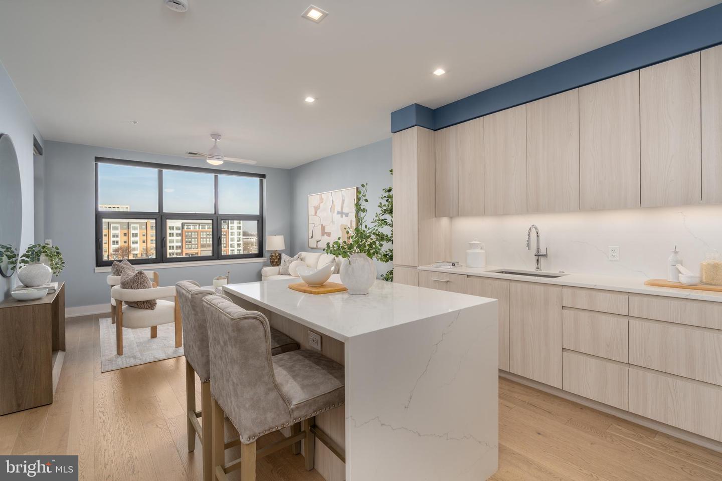 737 SWANN AVE #406, ALEXANDRIA, Virginia 22301, 1 Bedroom Bedrooms, ,1 BathroomBathrooms,Residential,For sale,737 SWANN AVE #406,VAAX2052956 MLS # VAAX2052956