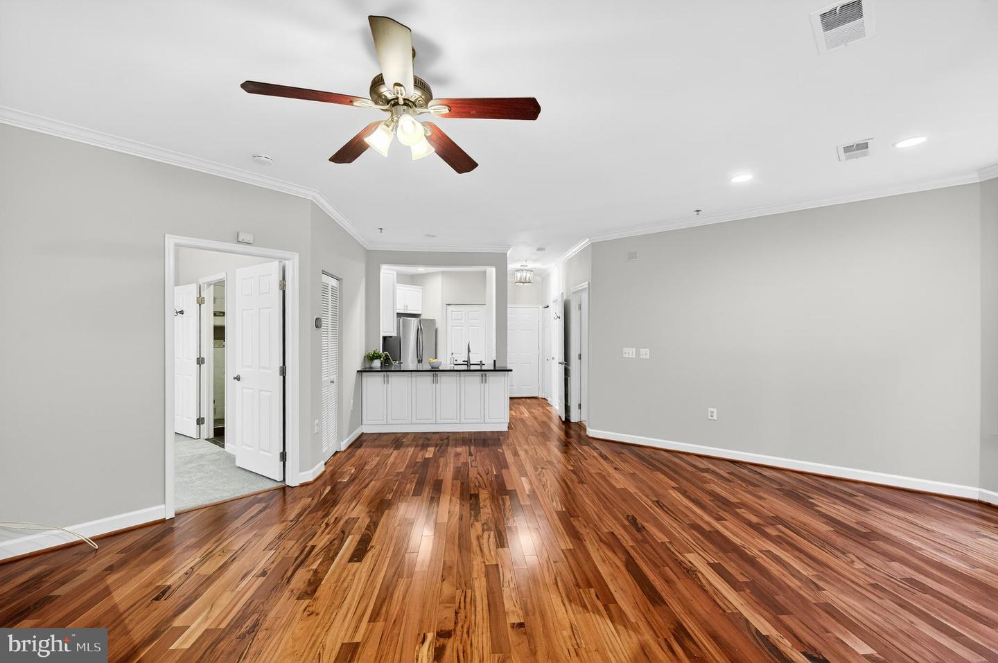 1320 N WAYNE ST #102, ARLINGTON, Virginia 22201, 2 Bedrooms Bedrooms, ,2 BathroomsBathrooms,Residential,For sale,1320 N WAYNE ST #102,VAAR2067484 MLS # VAAR2067484