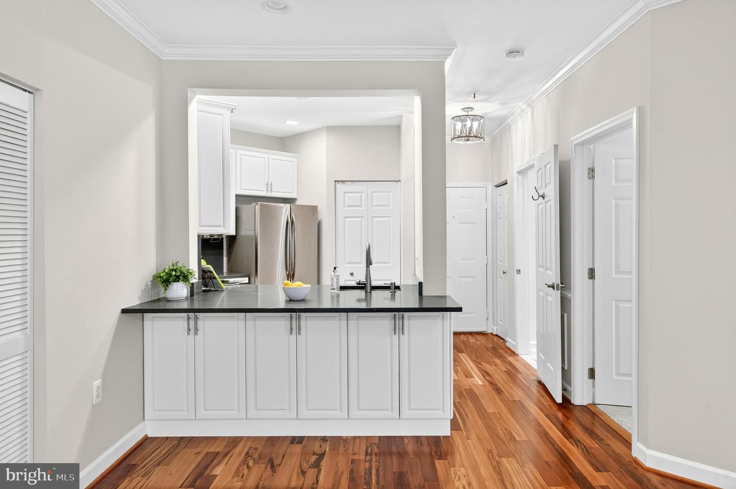 1320 N WAYNE ST #102, ARLINGTON, Virginia 22201, 2 Bedrooms Bedrooms, ,2 BathroomsBathrooms,Residential,For sale,1320 N WAYNE ST #102,VAAR2067484 MLS # VAAR2067484