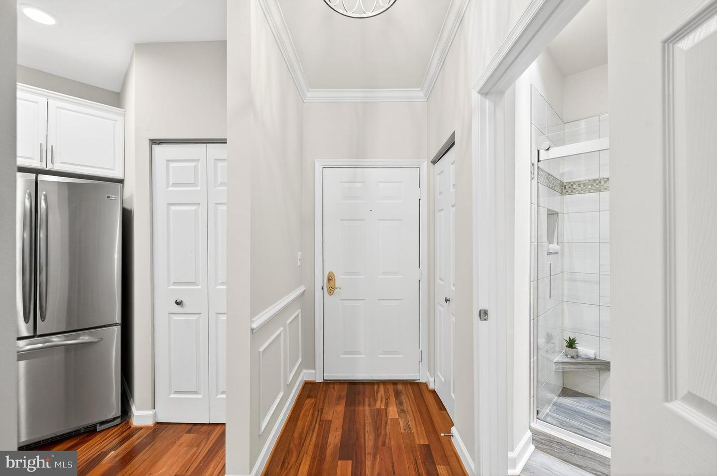 1320 N WAYNE ST #102, ARLINGTON, Virginia 22201, 2 Bedrooms Bedrooms, ,2 BathroomsBathrooms,Residential,For sale,1320 N WAYNE ST #102,VAAR2067484 MLS # VAAR2067484