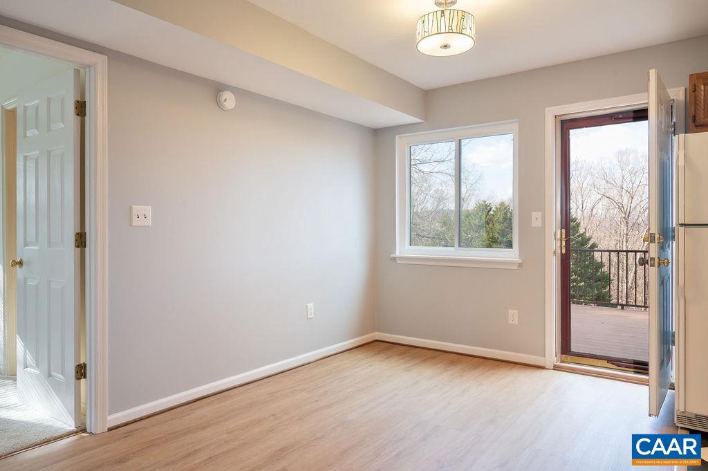 1688 ROYAL OAK CT, CHARLOTTESVILLE, Virginia 22902, 2 Bedrooms Bedrooms, ,2 BathroomsBathrooms,Residential,For sale,1688 ROYAL OAK CT,672299 MLS # 672299