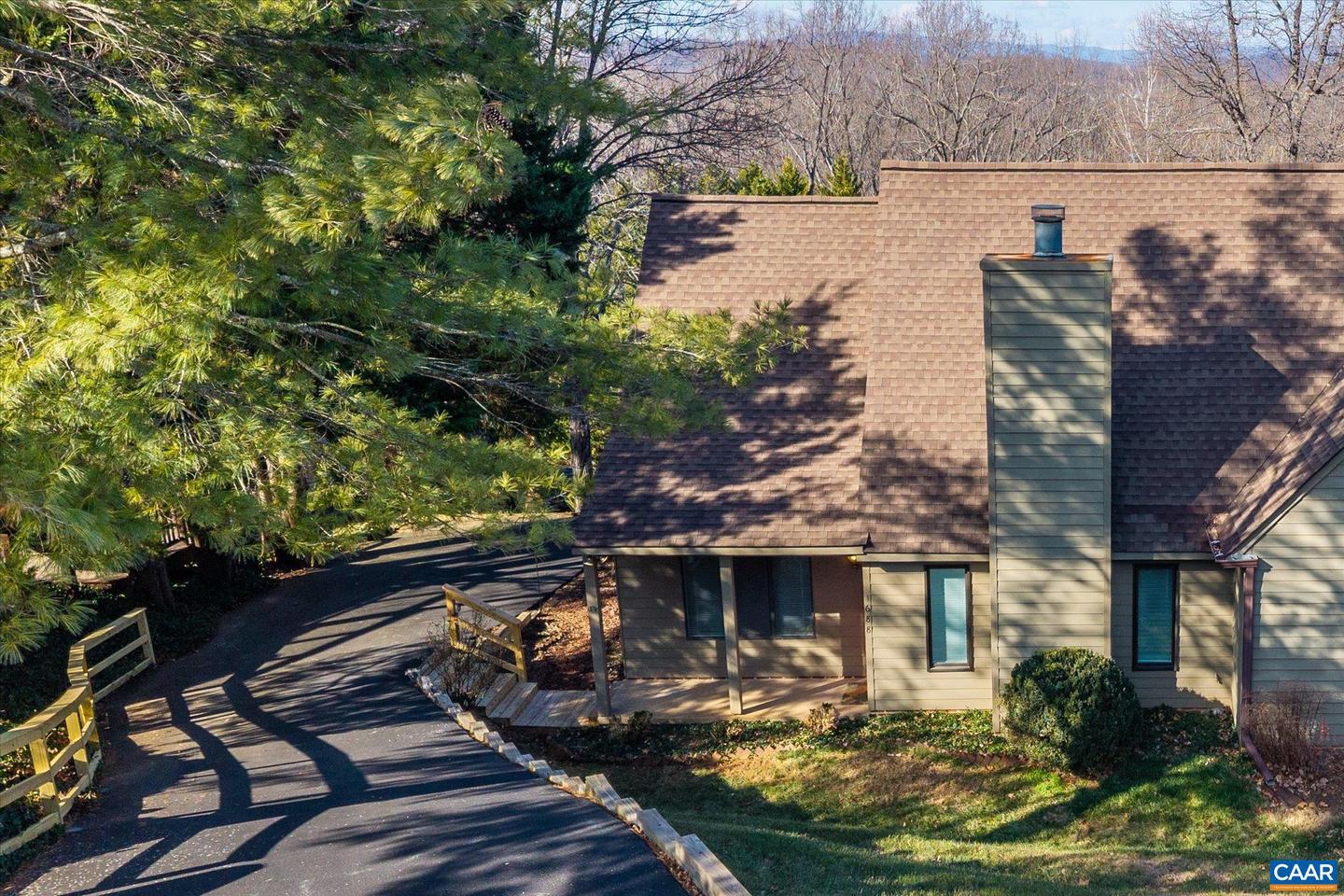 1688 ROYAL OAK CT, CHARLOTTESVILLE, Virginia 22902, 2 Bedrooms Bedrooms, ,2 BathroomsBathrooms,Residential,For sale,1688 ROYAL OAK CT,672299 MLS # 672299