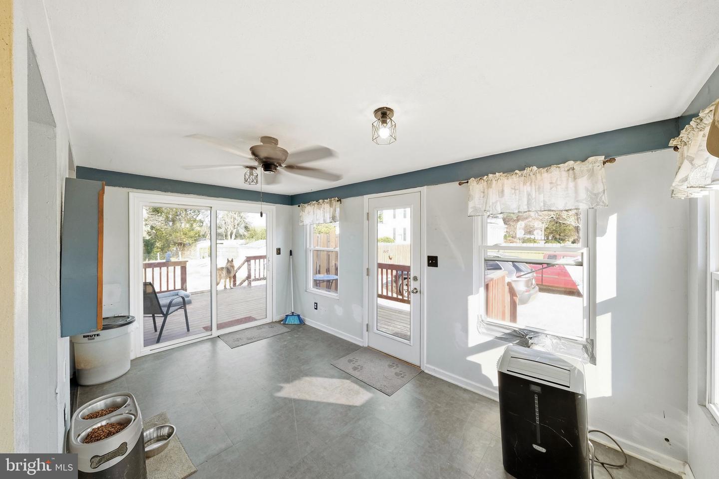 2889 HARRYHOGAN RD, CALLAO, Virginia 22435, 2 Bedrooms Bedrooms, 7 Rooms Rooms,2 BathroomsBathrooms,Residential,For sale,2889 HARRYHOGAN RD,VANV2001858 MLS # VANV2001858