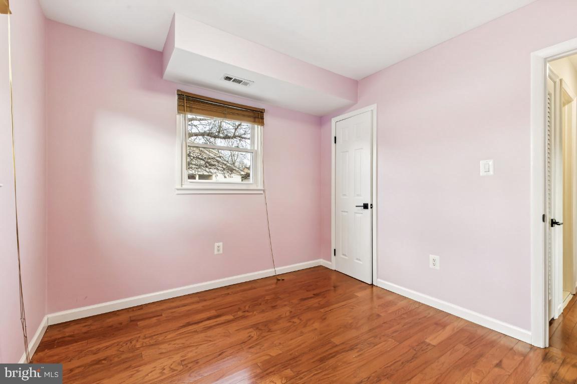 9632 LAFAYETTE AVE, MANASSAS, Virginia 20109, 4 Bedrooms Bedrooms, ,2 BathroomsBathrooms,Residential,For sale,9632 LAFAYETTE AVE,VAPW2110248 MLS # VAPW2110248 9632 LAFAYETTE AVE, MANASSAS, Virginia 20109, 4 Bedrooms Bedrooms, ,2 BathroomsBathrooms,Residential,For sale,9632 LAFAYETTE AVE,VAPW2110248 MLS # VAPW2110248