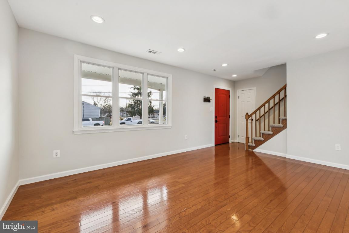 9632 LAFAYETTE AVE, MANASSAS, Virginia 20109, 4 Bedrooms Bedrooms, ,2 BathroomsBathrooms,Residential,For sale,9632 LAFAYETTE AVE,VAPW2110248 MLS # VAPW2110248 9632 LAFAYETTE AVE, MANASSAS, Virginia 20109, 4 Bedrooms Bedrooms, ,2 BathroomsBathrooms,Residential,For sale,9632 LAFAYETTE AVE,VAPW2110248 MLS # VAPW2110248