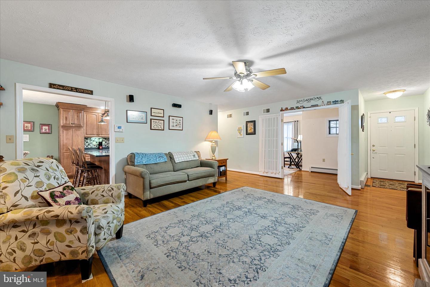 3904 N FREDERICK PIKE, WINCHESTER, Virginia 22603, 3 Bedrooms Bedrooms, ,2 BathroomsBathrooms,Residential,For sale,3904 N FREDERICK PIKE,VAFV2038798 MLS # VAFV2038798