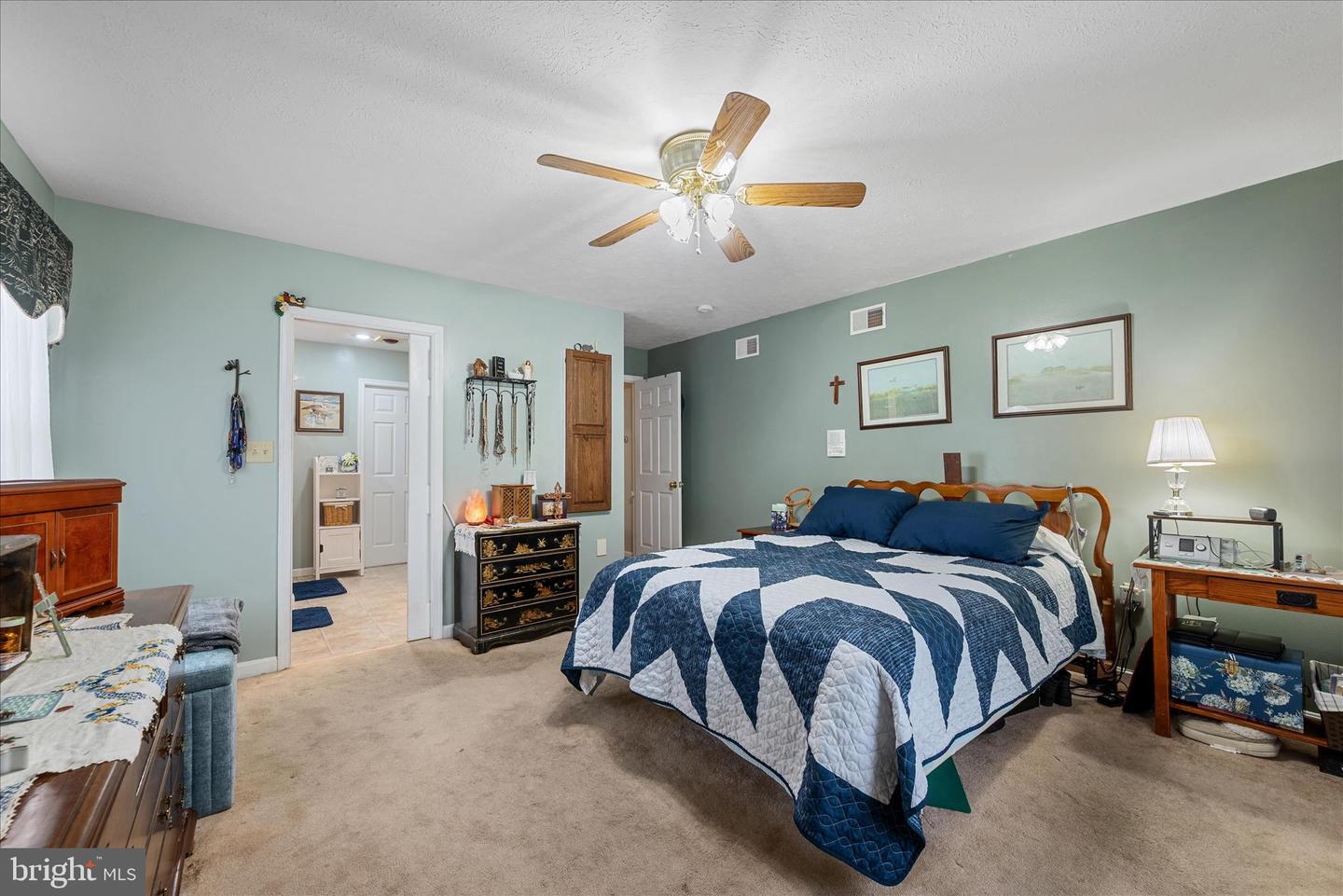 3904 N FREDERICK PIKE, WINCHESTER, Virginia 22603, 3 Bedrooms Bedrooms, ,2 BathroomsBathrooms,Residential,For sale,3904 N FREDERICK PIKE,VAFV2038798 MLS # VAFV2038798