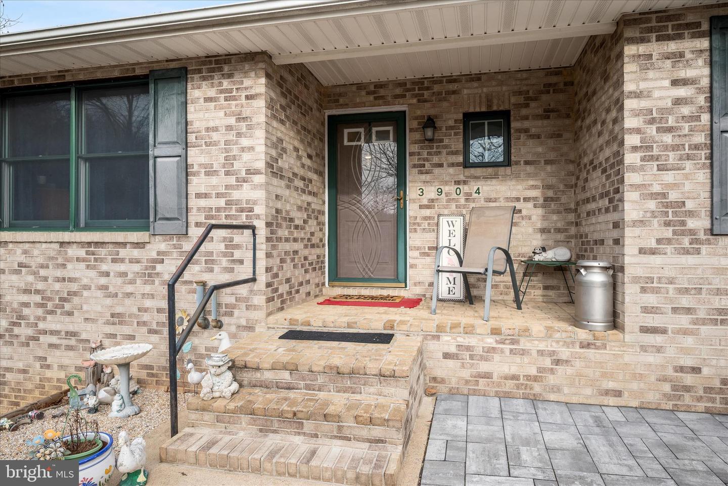 3904 N FREDERICK PIKE, WINCHESTER, Virginia 22603, 3 Bedrooms Bedrooms, ,2 BathroomsBathrooms,Residential,For sale,3904 N FREDERICK PIKE,VAFV2038798 MLS # VAFV2038798