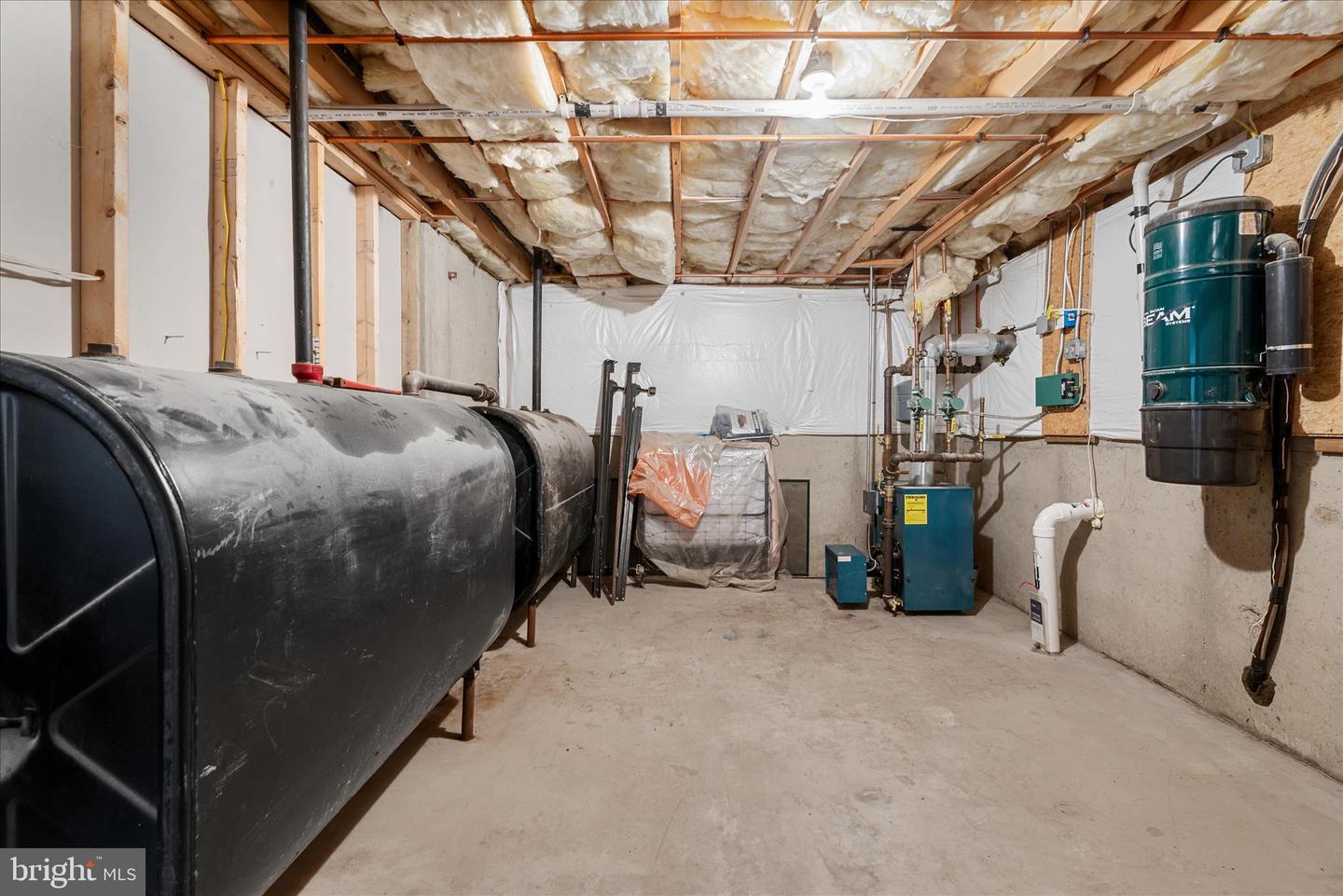 3904 N FREDERICK PIKE, WINCHESTER, Virginia 22603, 3 Bedrooms Bedrooms, ,2 BathroomsBathrooms,Residential,For sale,3904 N FREDERICK PIKE,VAFV2038798 MLS # VAFV2038798