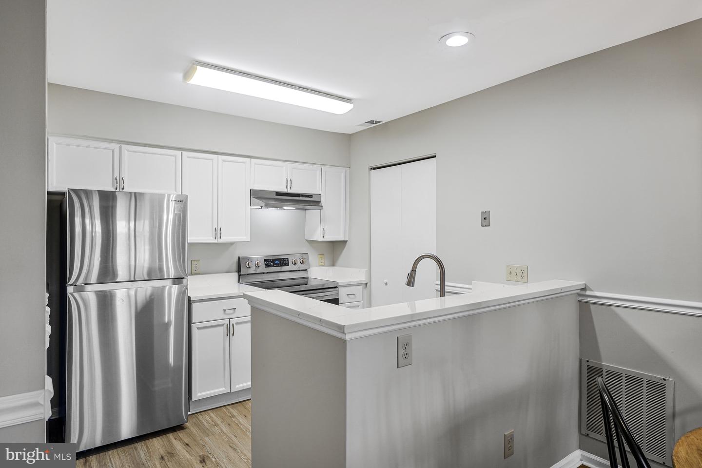 11142 BEAVER TRAIL CT, RESTON, Virginia 20191, 1 Bedroom Bedrooms, ,1 BathroomBathrooms,Residential,For sale,11142 BEAVER TRAIL CT,VAFX2284938 MLS # VAFX2284938