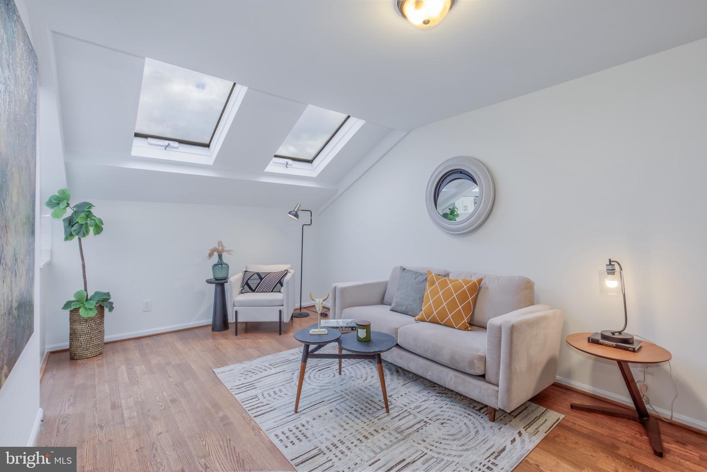 1926 NEW HAMPSHIRE AVE NW #57, WASHINGTON, District Of Columbia 20009, 1 Bedroom Bedrooms, 3 Rooms Rooms,1 BathroomBathrooms,Residential,For sale,1926 NEW HAMPSHIRE AVE NW #57,DCDC2240614 MLS # DCDC2240614 1926 NEW HAMPSHIRE AVE NW #57, WASHINGTON, District Of Columbia 20009, 1 Bedroom Bedrooms, 3 Rooms Rooms,1 BathroomBathrooms,Residential,For sale,1926 NEW HAMPSHIRE AVE NW #57,DCDC2240614 MLS # DCDC2240614