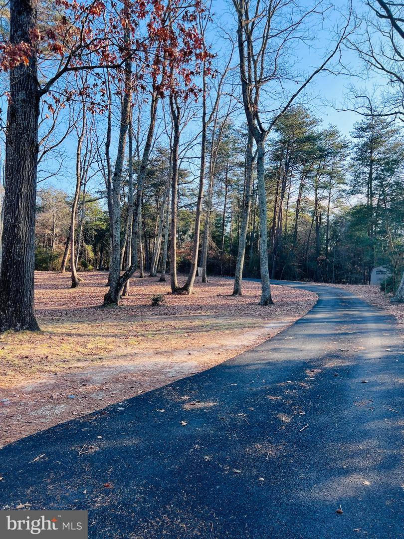 436 THOMPSON CIR, COLONIAL BEACH, Virginia 22443, 4 Bedrooms Bedrooms, ,2 BathroomsBathrooms,Residential,For sale,436 THOMPSON CIR,VAWE2010346 MLS # VAWE2010346