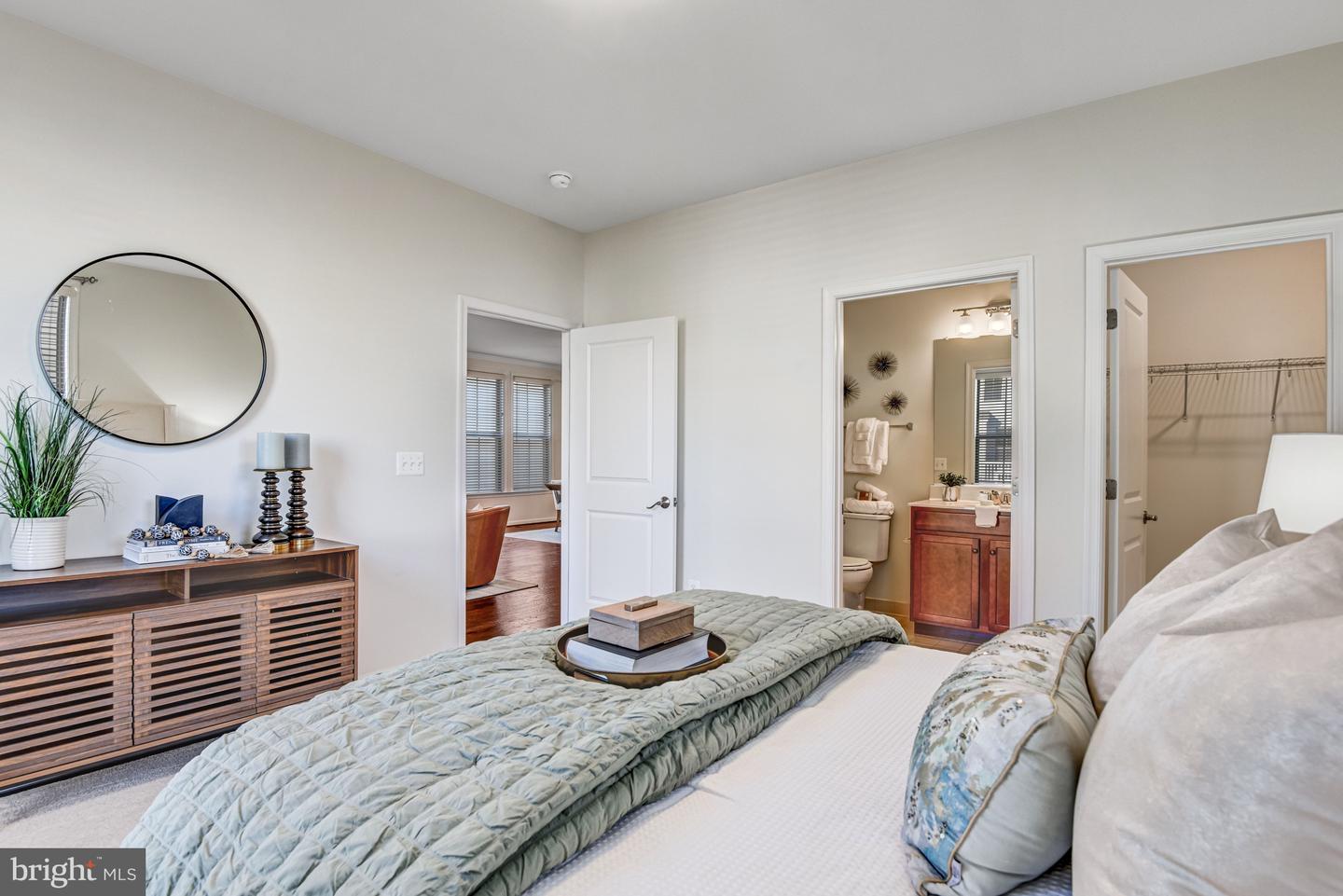 42506 OXFORD FOREST CIR, CHANTILLY, Virginia 20152, 6 Bedrooms Bedrooms, ,5 BathroomsBathrooms,Residential,For sale,42506 OXFORD FOREST CIR,VALO2113656 MLS # VALO2113656 42506 OXFORD FOREST CIR, CHANTILLY, Virginia 20152, 6 Bedrooms Bedrooms, ,5 BathroomsBathrooms,Residential,For sale,42506 OXFORD FOREST CIR,VALO2113656 MLS # VALO2113656