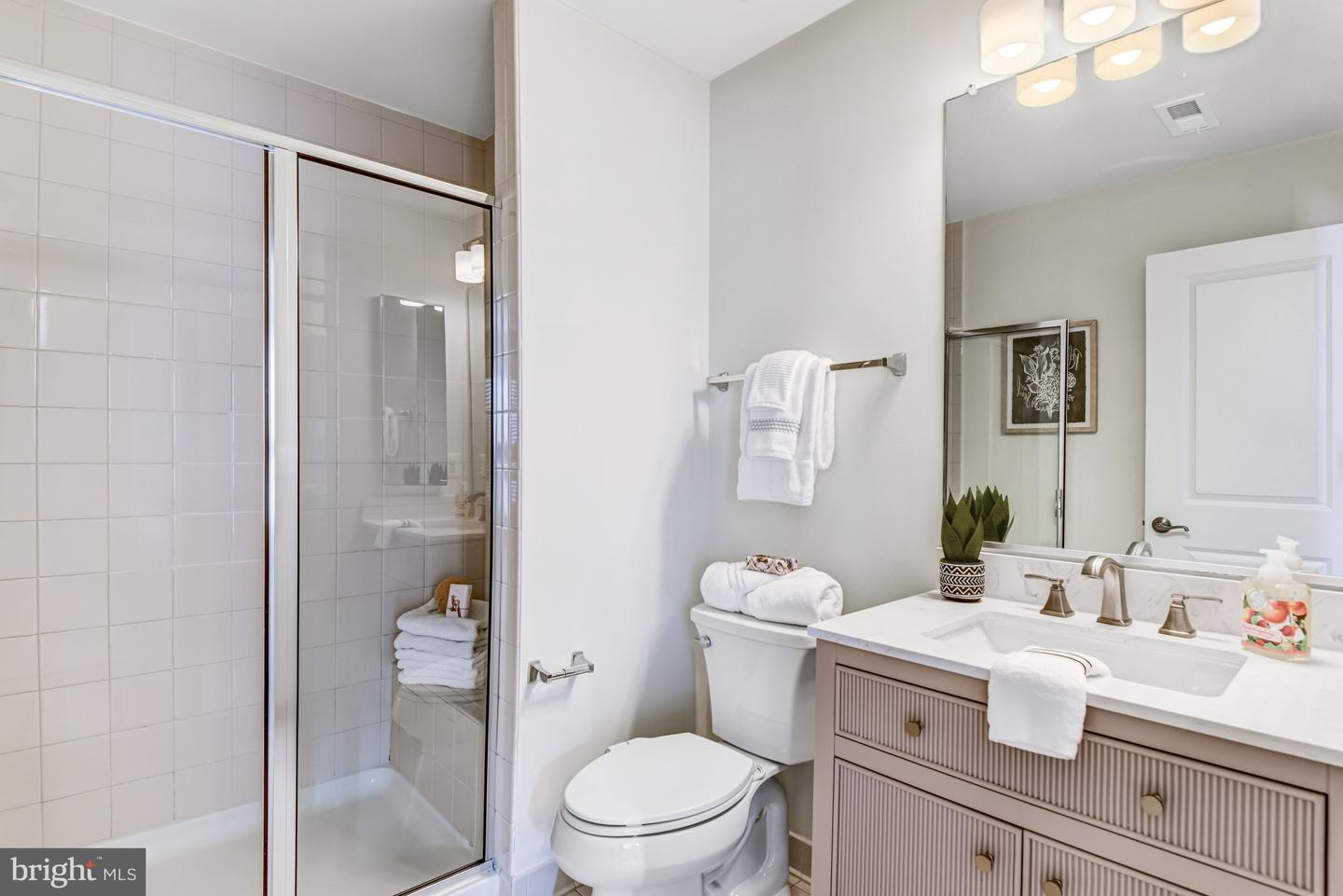 42506 OXFORD FOREST CIR, CHANTILLY, Virginia 20152, 6 Bedrooms Bedrooms, ,5 BathroomsBathrooms,Residential,For sale,42506 OXFORD FOREST CIR,VALO2113656 MLS # VALO2113656 42506 OXFORD FOREST CIR, CHANTILLY, Virginia 20152, 6 Bedrooms Bedrooms, ,5 BathroomsBathrooms,Residential,For sale,42506 OXFORD FOREST CIR,VALO2113656 MLS # VALO2113656