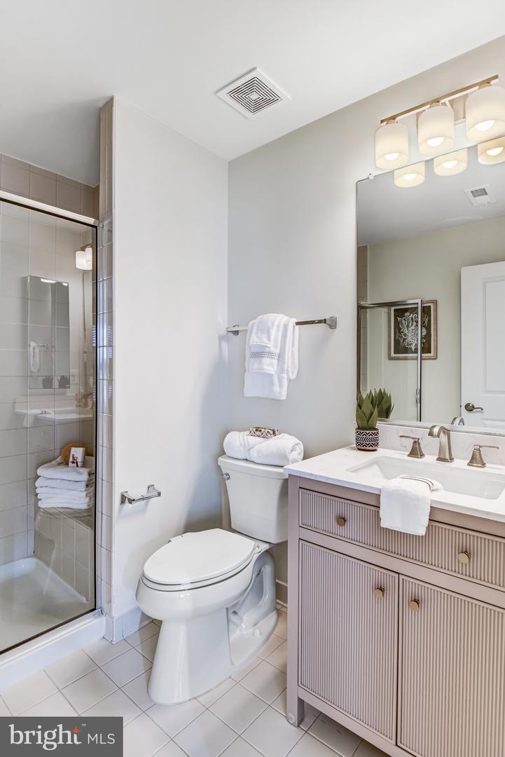 42506 OXFORD FOREST CIR, CHANTILLY, Virginia 20152, 6 Bedrooms Bedrooms, ,5 BathroomsBathrooms,Residential,For sale,42506 OXFORD FOREST CIR,VALO2113656 MLS # VALO2113656 42506 OXFORD FOREST CIR, CHANTILLY, Virginia 20152, 6 Bedrooms Bedrooms, ,5 BathroomsBathrooms,Residential,For sale,42506 OXFORD FOREST CIR,VALO2113656 MLS # VALO2113656