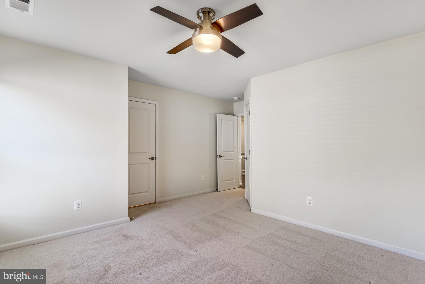 42506 OXFORD FOREST CIR, CHANTILLY, Virginia 20152, 6 Bedrooms Bedrooms, ,5 BathroomsBathrooms,Residential,For sale,42506 OXFORD FOREST CIR,VALO2113656 MLS # VALO2113656 42506 OXFORD FOREST CIR, CHANTILLY, Virginia 20152, 6 Bedrooms Bedrooms, ,5 BathroomsBathrooms,Residential,For sale,42506 OXFORD FOREST CIR,VALO2113656 MLS # VALO2113656