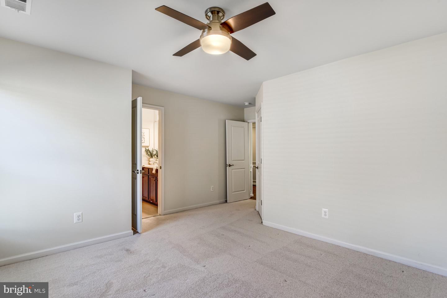 42506 OXFORD FOREST CIR, CHANTILLY, Virginia 20152, 6 Bedrooms Bedrooms, ,5 BathroomsBathrooms,Residential,For sale,42506 OXFORD FOREST CIR,VALO2113656 MLS # VALO2113656 42506 OXFORD FOREST CIR, CHANTILLY, Virginia 20152, 6 Bedrooms Bedrooms, ,5 BathroomsBathrooms,Residential,For sale,42506 OXFORD FOREST CIR,VALO2113656 MLS # VALO2113656