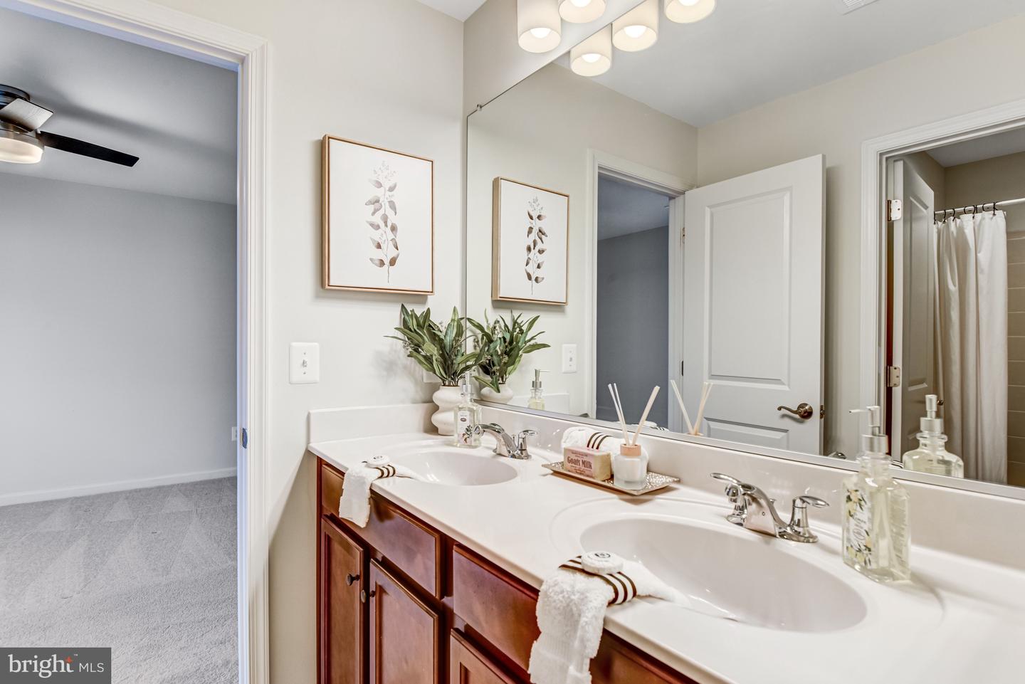 42506 OXFORD FOREST CIR, CHANTILLY, Virginia 20152, 6 Bedrooms Bedrooms, ,5 BathroomsBathrooms,Residential,For sale,42506 OXFORD FOREST CIR,VALO2113656 MLS # VALO2113656 42506 OXFORD FOREST CIR, CHANTILLY, Virginia 20152, 6 Bedrooms Bedrooms, ,5 BathroomsBathrooms,Residential,For sale,42506 OXFORD FOREST CIR,VALO2113656 MLS # VALO2113656