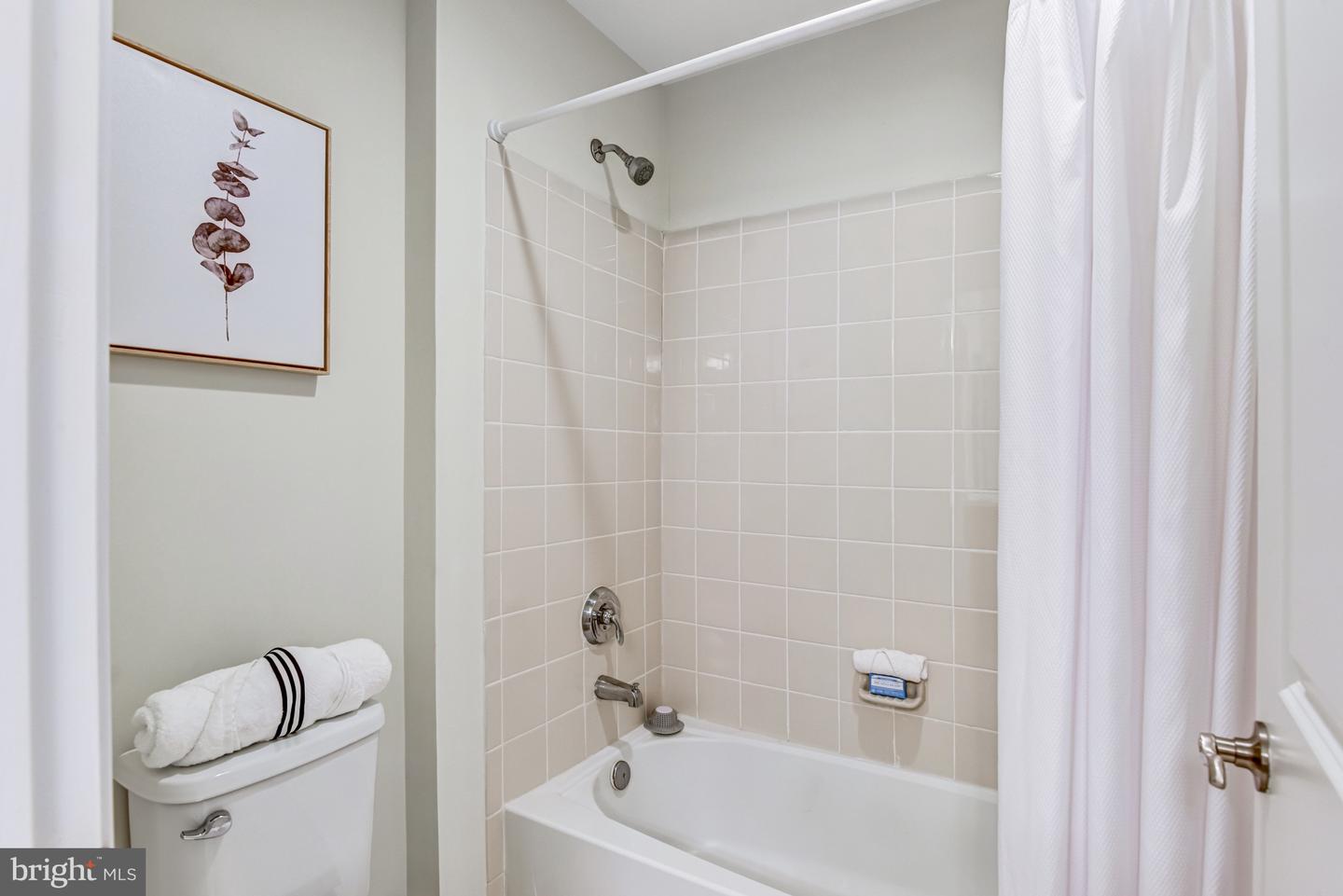 42506 OXFORD FOREST CIR, CHANTILLY, Virginia 20152, 6 Bedrooms Bedrooms, ,5 BathroomsBathrooms,Residential,For sale,42506 OXFORD FOREST CIR,VALO2113656 MLS # VALO2113656 42506 OXFORD FOREST CIR, CHANTILLY, Virginia 20152, 6 Bedrooms Bedrooms, ,5 BathroomsBathrooms,Residential,For sale,42506 OXFORD FOREST CIR,VALO2113656 MLS # VALO2113656