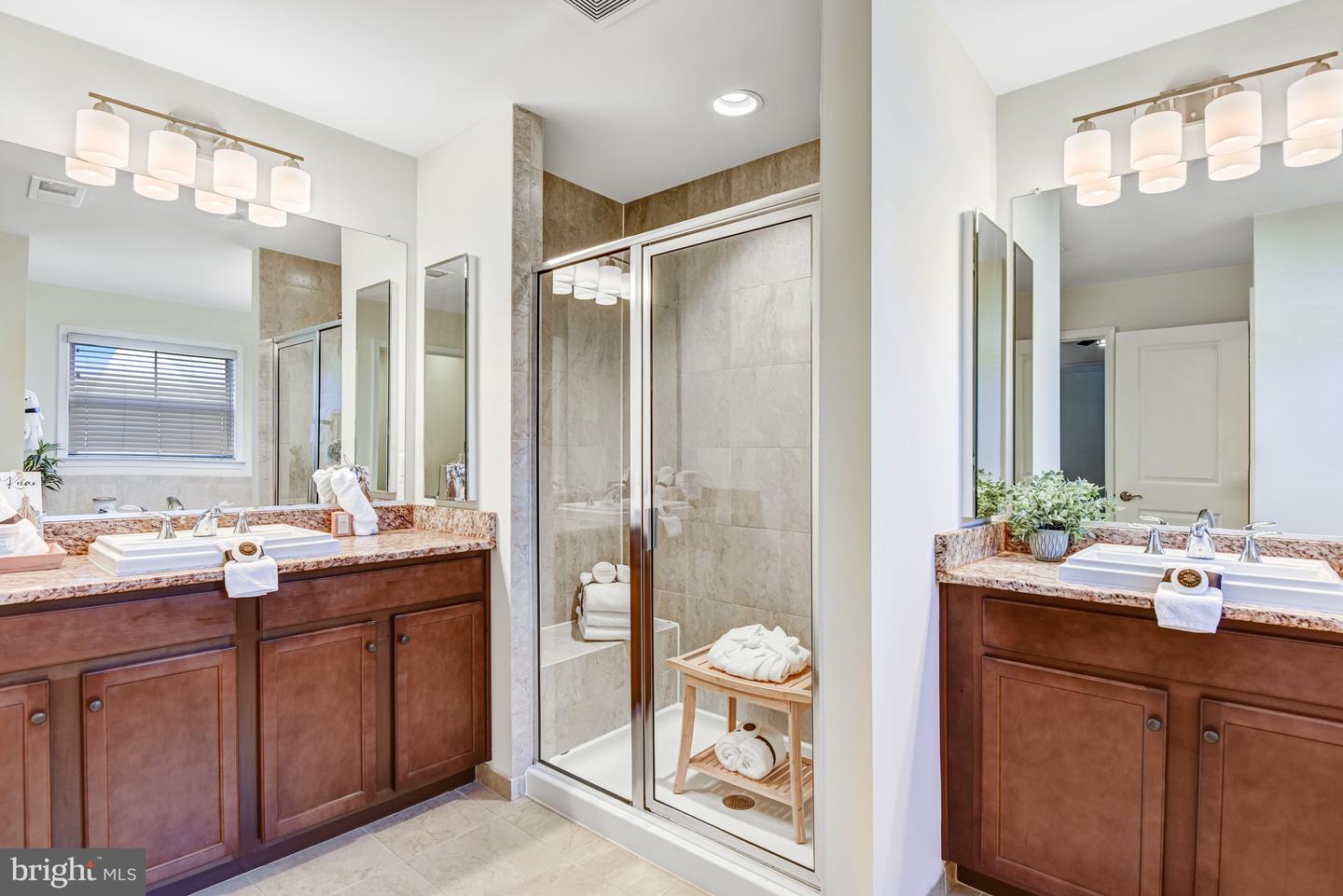 42506 OXFORD FOREST CIR, CHANTILLY, Virginia 20152, 6 Bedrooms Bedrooms, ,5 BathroomsBathrooms,Residential,For sale,42506 OXFORD FOREST CIR,VALO2113656 MLS # VALO2113656 42506 OXFORD FOREST CIR, CHANTILLY, Virginia 20152, 6 Bedrooms Bedrooms, ,5 BathroomsBathrooms,Residential,For sale,42506 OXFORD FOREST CIR,VALO2113656 MLS # VALO2113656