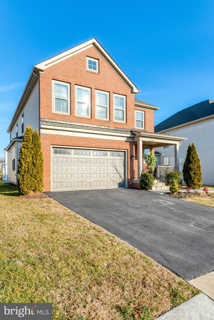 42506 OXFORD FOREST CIR, CHANTILLY, Virginia 20152, 6 Bedrooms Bedrooms, ,5 BathroomsBathrooms,Residential,For sale,42506 OXFORD FOREST CIR,VALO2113656 MLS # VALO2113656 42506 OXFORD FOREST CIR, CHANTILLY, Virginia 20152, 6 Bedrooms Bedrooms, ,5 BathroomsBathrooms,Residential,For sale,42506 OXFORD FOREST CIR,VALO2113656 MLS # VALO2113656