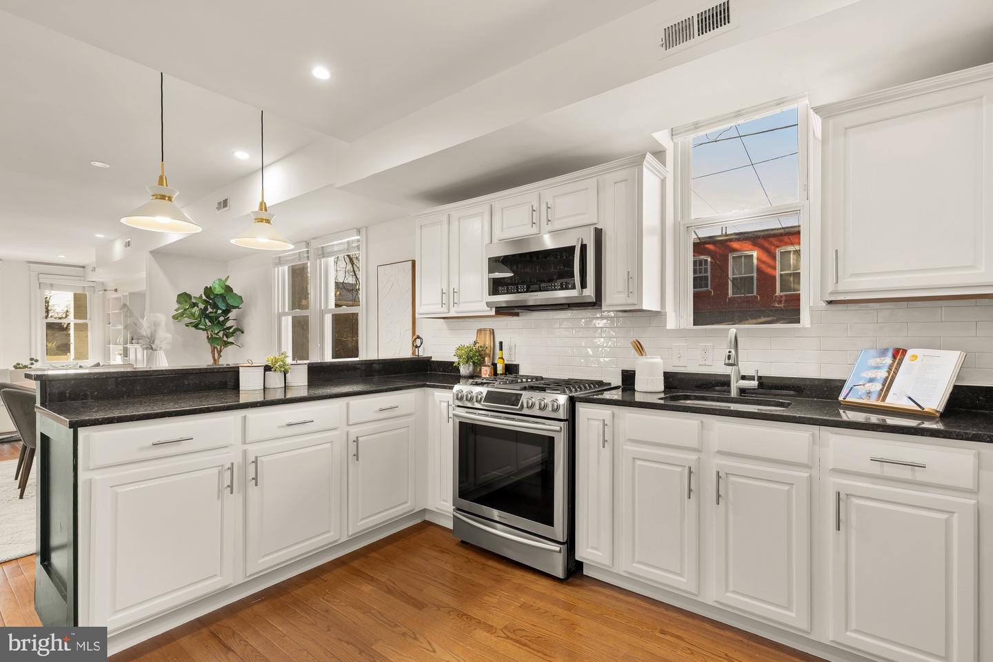 10 BRYANT ST NE, WASHINGTON, District Of Columbia 20002, 4 Bedrooms Bedrooms, ,2 BathroomsBathrooms,Residential,For sale,10 BRYANT ST NE,DCDC2240606 MLS # DCDC2240606 10 BRYANT ST NE, WASHINGTON, District Of Columbia 20002, 4 Bedrooms Bedrooms, ,2 BathroomsBathrooms,Residential,For sale,10 BRYANT ST NE,DCDC2240606 MLS # DCDC2240606