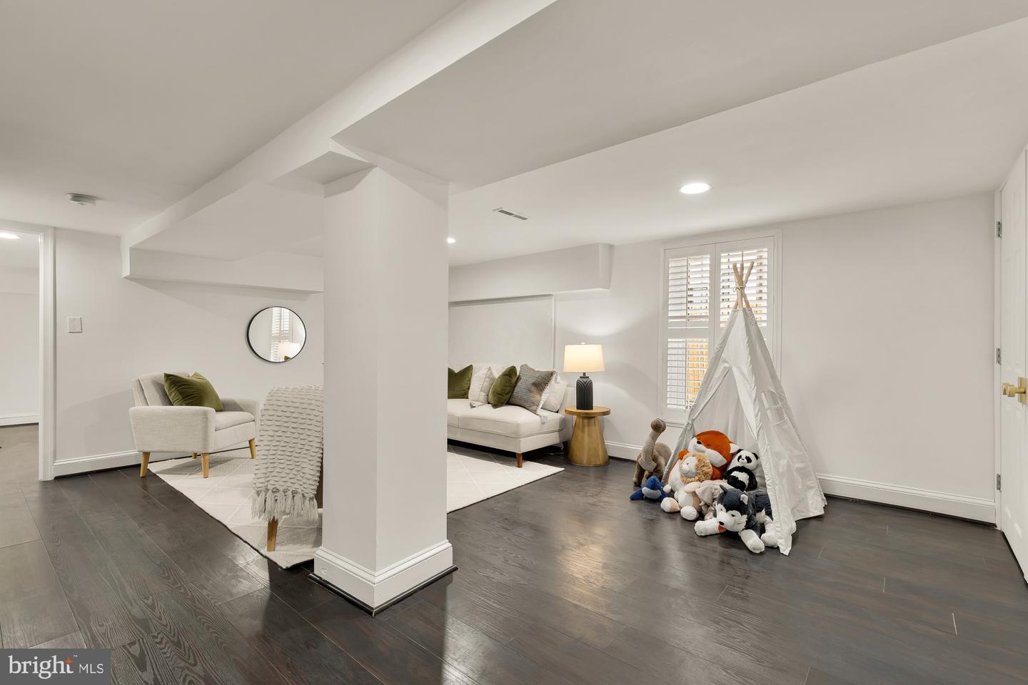 10 BRYANT ST NE, WASHINGTON, District Of Columbia 20002, 4 Bedrooms Bedrooms, ,2 BathroomsBathrooms,Residential,For sale,10 BRYANT ST NE,DCDC2240606 MLS # DCDC2240606 10 BRYANT ST NE, WASHINGTON, District Of Columbia 20002, 4 Bedrooms Bedrooms, ,2 BathroomsBathrooms,Residential,For sale,10 BRYANT ST NE,DCDC2240606 MLS # DCDC2240606