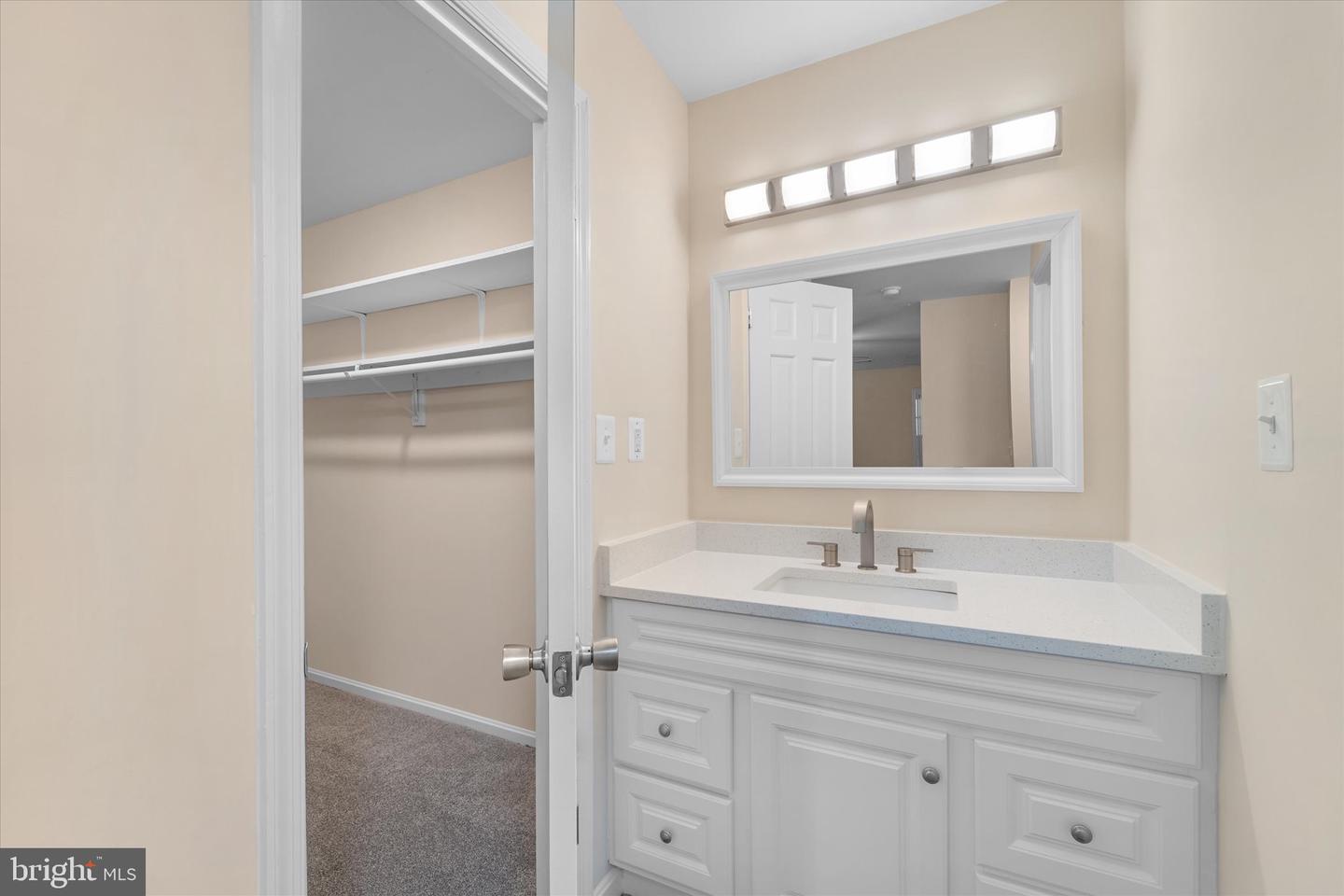 8016 STILLBROOKE RD, MANASSAS, Virginia 20112, 4 Bedrooms Bedrooms, ,2 BathroomsBathrooms,Residential,For sale,8016 STILLBROOKE RD,VAPW2110250 MLS # VAPW2110250